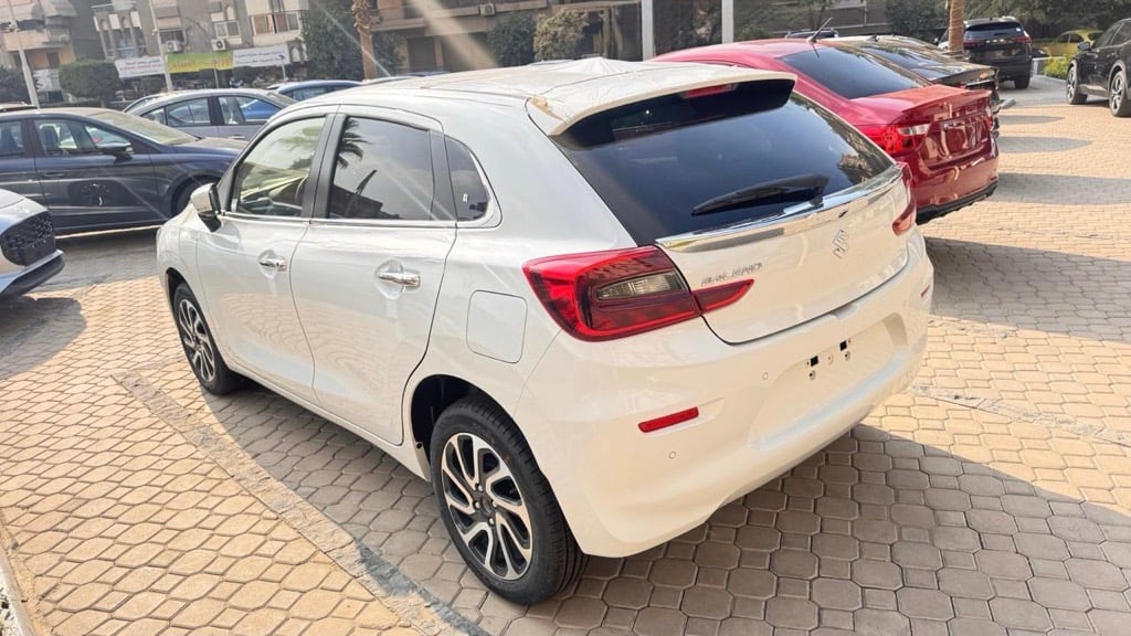 suzuki baleno glx screen 2026-154